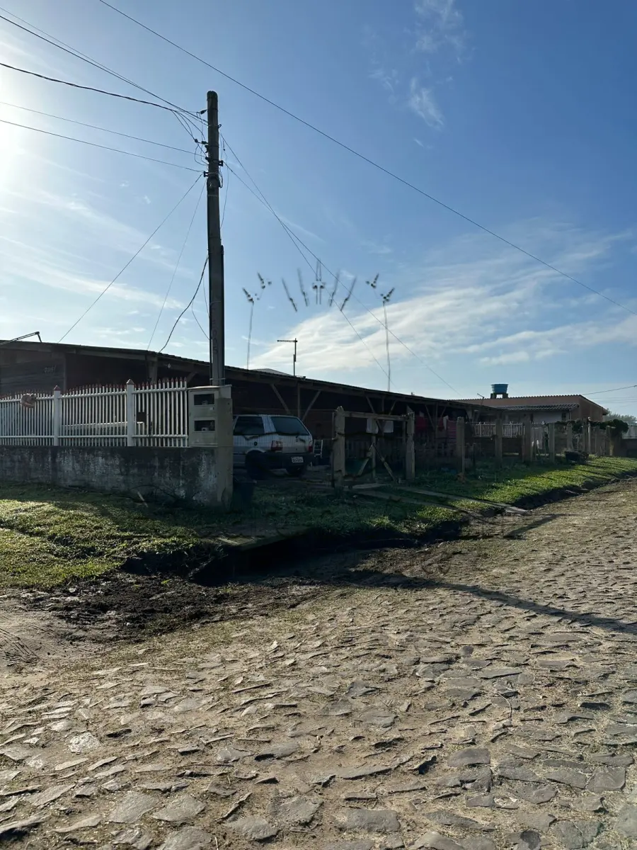 LOTE 001 - Na Rua Nossa Senhora dos Navegantes, nº 3005, esquina Rua Mariluz, em Balneário Pinhal‐RS.