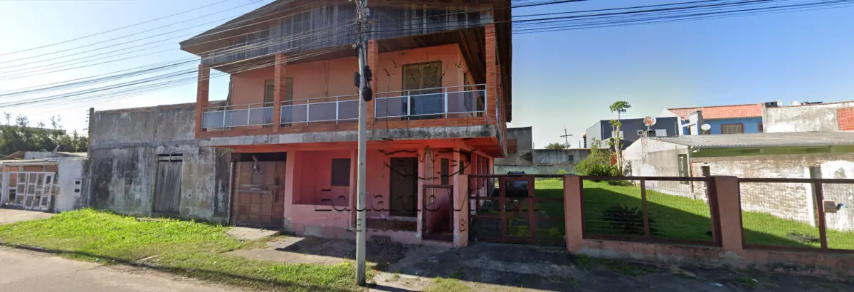 LOTE 001 - Em Tramandaí, na Rua Siqueira Campos, 1871, os lotes 15, 16 e 17 da Quadra 222.