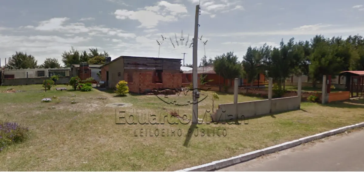 LOTE 001 - Em Magistério, na Avenida Liberato Salzano Vieira da Cunha, nº 536, o Lote 03 da Quadra C-29