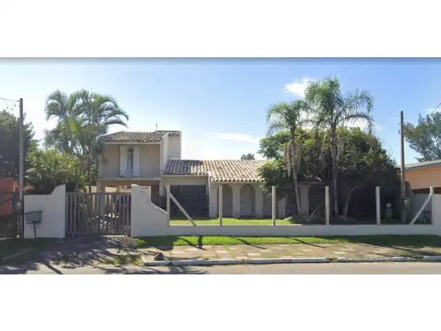 COMARCA DE TRAMANDAI - 3ª VARA CÍVEL - VENDA JUDICIAL DE RESIDÊNCIA EM IMBÉ NA AV. SANTA ROSA.