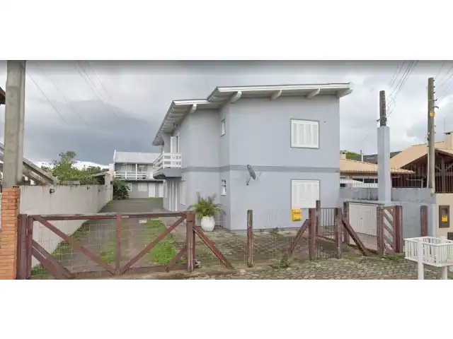 COMARCA DE TRAMANDAÍ - VENDA JUDICIAL DE APARTAMENTO NA RUA BARÃO DO GUAÍBA, Nº 650 -