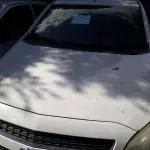 LOTE 001 - VENDA JUDICIAL DE VEICULO  CHEVROLET/MONTANA LS ANO 2012