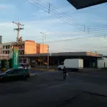 LOTE 003 - VENDA JUDICIAL DE IMÓVEL EM ESQUINA NO CENTRO DE BALNEÁRIO PINHAL ONDE FUNCIONAVA UM POSTO DE GASOLINA