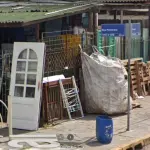 LOTE 02 - Em Canoas, no Bairro Rio Branco, na Rua Avai, o Lote 18, da Quadra 03, Vila Seibel, Matricula no RI de Canoas nº 38.377, na quadra formada pelas vias Primavera, nº 1619, onde forma esquina