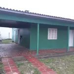 LOTE 001 - VENDA JUDICIAL DE RESIDÊNCIA NA PRAIA DE MARISTELA NA RUA LOBO DO MAR, Nº 300.