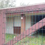 LOTE 001 - VENDA JUDICIAL DE RESIDÊNCIA EM ATLÂNTIDA SUL NA RUA ITAPEMA, 17.