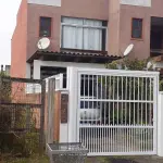 LOTE 001 - Casa número 01, situada na Rua Lagoa Vermelha, 2189