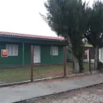 LOTE 001 - VENDA JUDICIAL DE RESIDÊNCIA NA PRAIA DE MARISTELA NA RUA LOBO DO MAR, Nº 300.