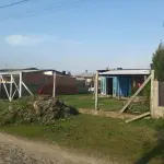 LOTE 001 - VENDA DE RESIDÊNCIA EM JARDIM ATLÂNTICO, NA RUA DAS SÁLVIAS, 170.