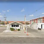 LOTE 001 - Em Canoas, o apartamento nº 302, no Bloco 31 do Condomínio Viver Canoas, na Rua Armando Fajardo, nº 763.
