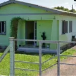LOTE 001 - Uma casa e o respectivo terreno, em Santo Antonio da Patrulha, na Rua Francelino Pinheiro de Moraes, nº 90, Bairro Passo dos Ramos