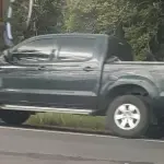 LOTE 001 - I/TOYOTA HILUX CD4X4 SR Ano/modelo: 2015/2015 Placa: IWU1299 Chassi: 8AJFY22GXF8026221 RENAVAM: 1062494200