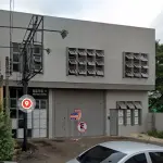 LOTE 001 - Em Novo Hamburgo, no centro da cidade, na rua Tupí, nº 1229, um prédio comercial com dois pavimentos com cerca de 563,00 m2 de área construída.