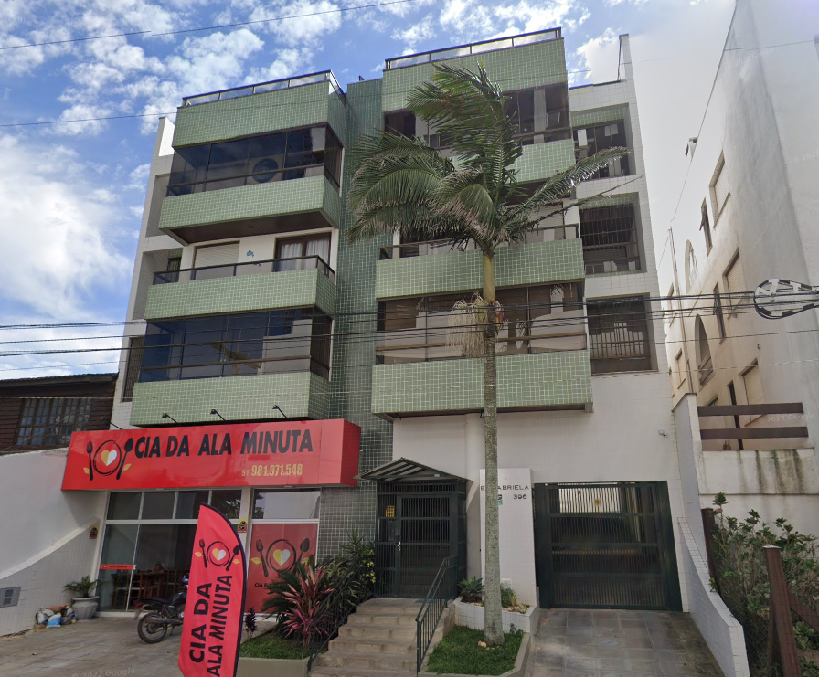 COMARCA DE TRAMANDAÍ - VENDA JUDICIAL DE APARTAMENTO COM BOX EM TRAMANDAÍ -